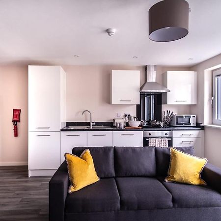 Modern & Spacious 2 Bed Apartment In Mánchester Exterior foto