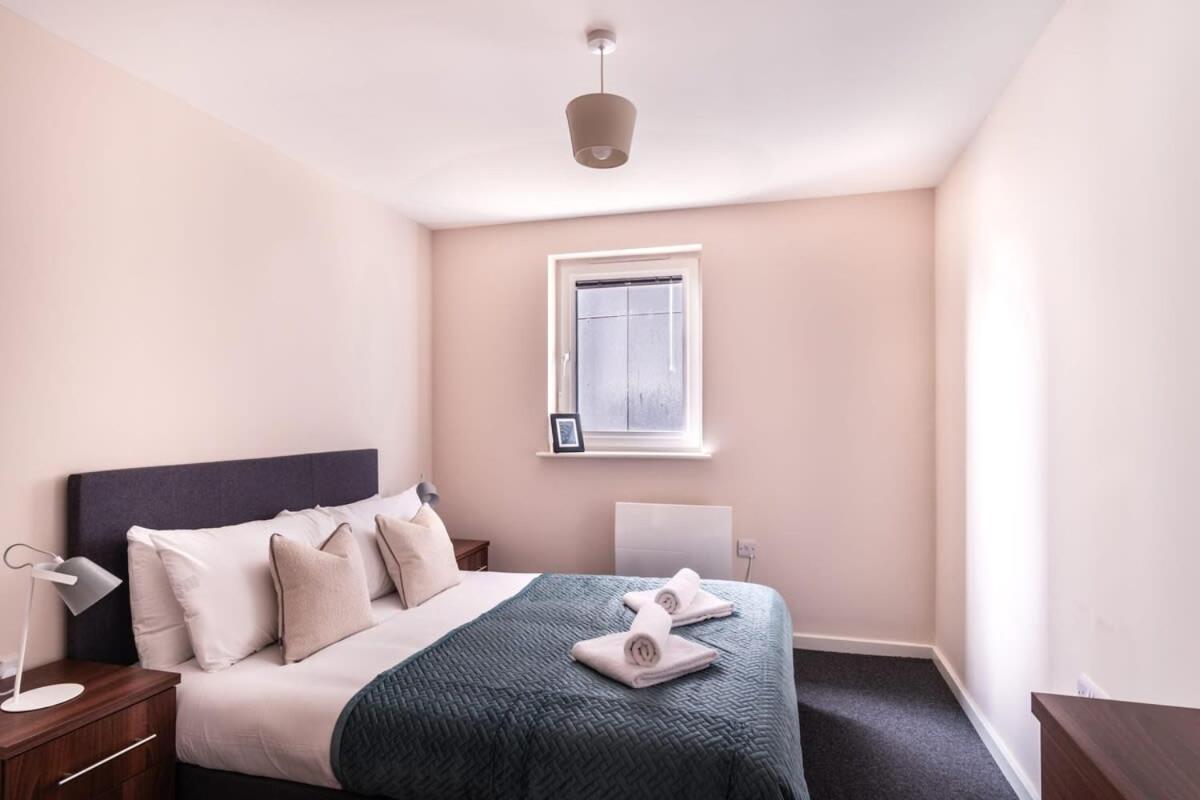 Modern & Spacious 2 Bed Apartment In Mánchester Exterior foto