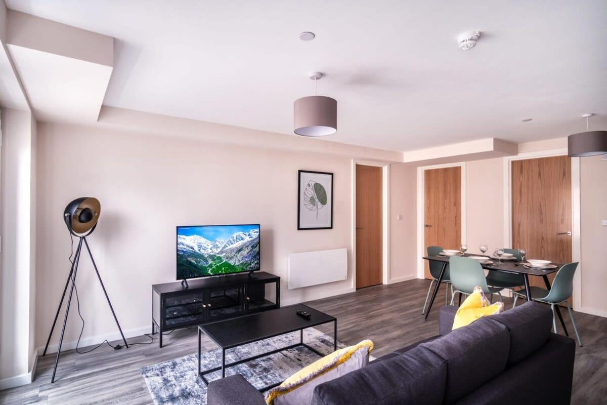 Modern & Spacious 2 Bed Apartment In Mánchester Exterior foto